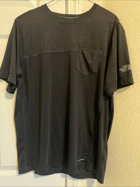 The North Face Mens Black Short Sleeve Pocket Tee with Subtle Stripe